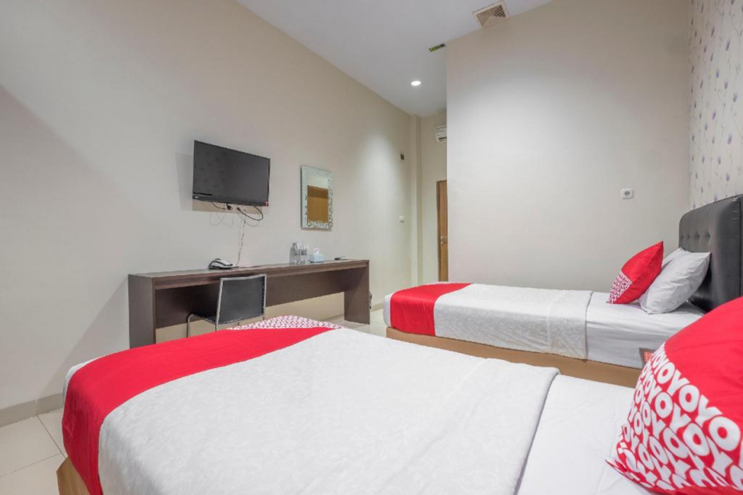 Hotel O Makassar near Pantai Losari formerly Hotel Astra Novilia 13/35