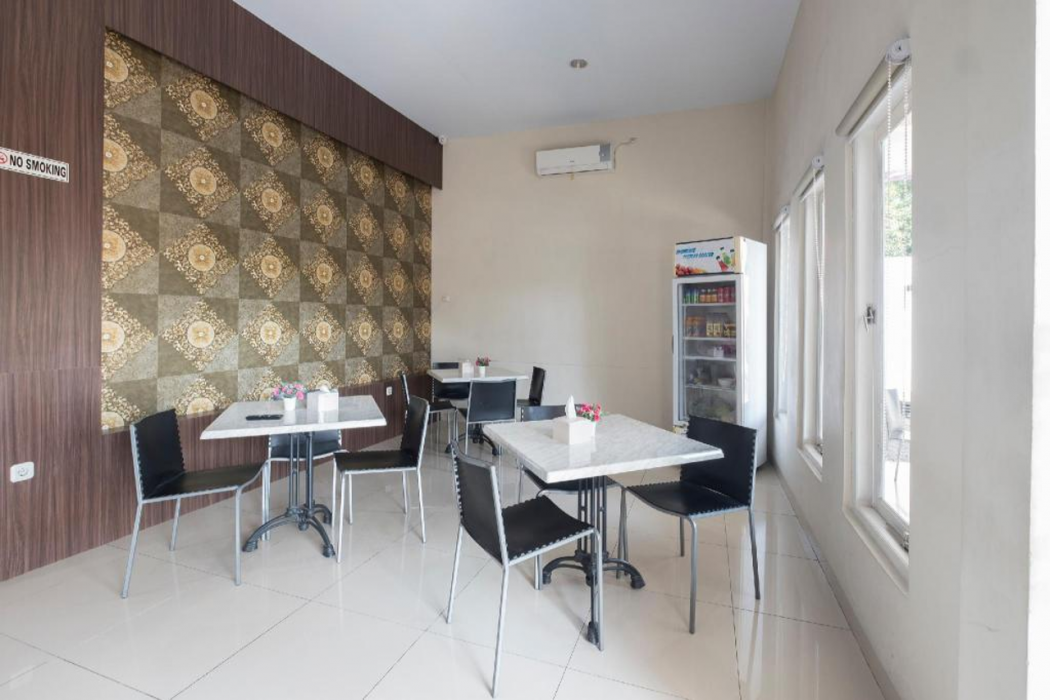 Hotel O Makassar near Pantai Losari formerly Hotel Astra Novilia 32/35