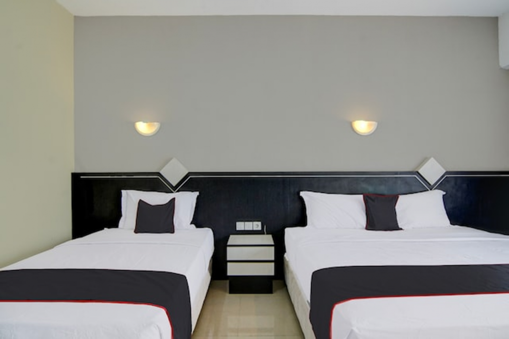 Townhouse Oak Pekanbaru near Mall Pekanbaru formerly Hotel Grand Sahara 10/27