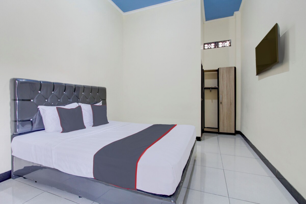 Hotel O Solo near Solo Safari formerly RR Guesthouse 15/55