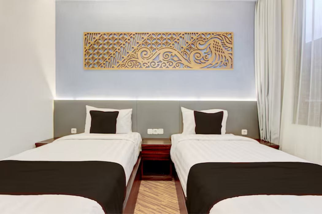 Townhouse OAK Near The Park Mall Semarang Formerly Semarang Boutique Hotel 20/32