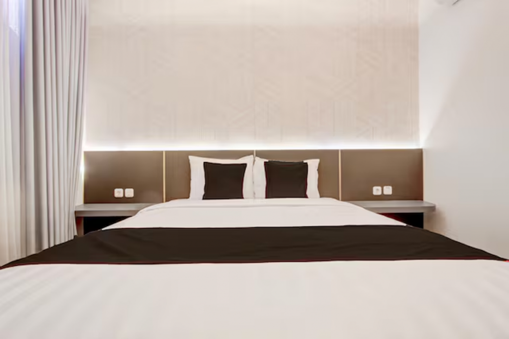 Townhouse OAK Near The Park Mall Semarang Formerly Semarang Boutique Hotel 18/32
