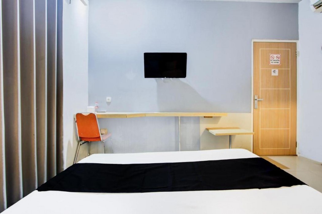 Hotel O Tegal near near Pacific Mall Tegal formerly Hugo Suites Family 12/33