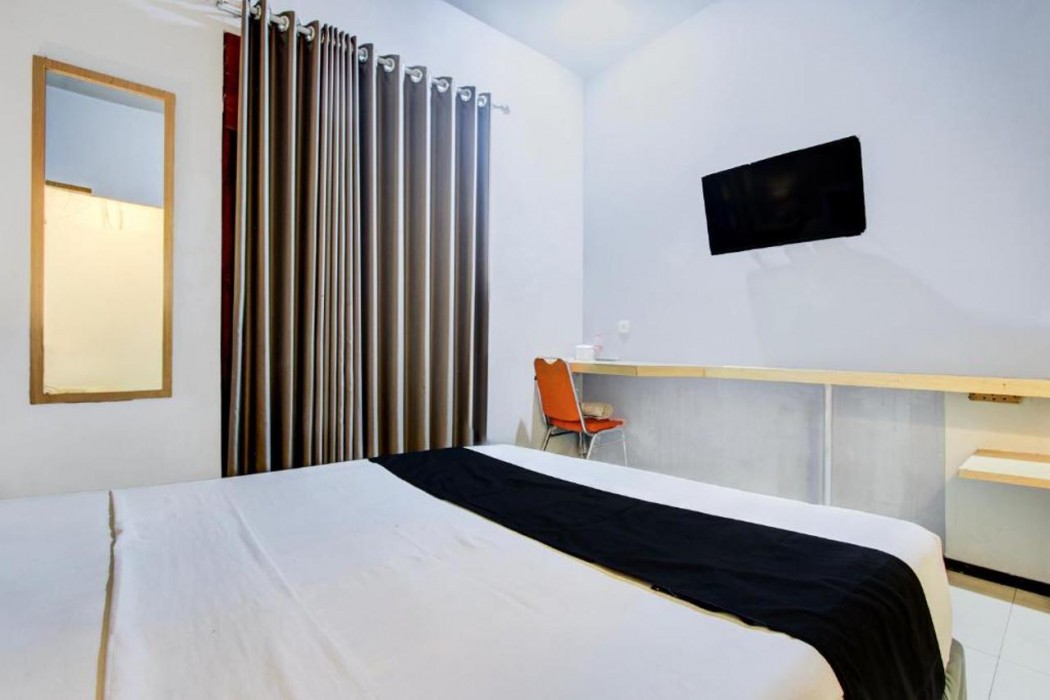 Hotel O Tegal near near Pacific Mall Tegal formerly Hugo Suites Family 16/33