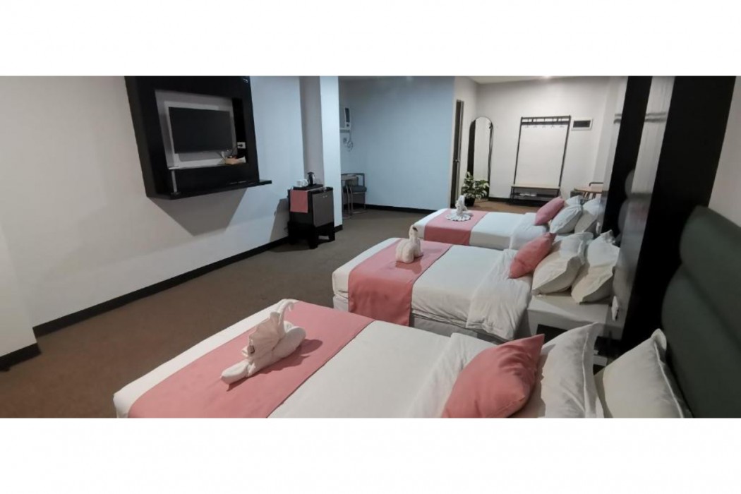 Palette Angeles, Clark International Airport, Formerly Boss Hotel 14/61