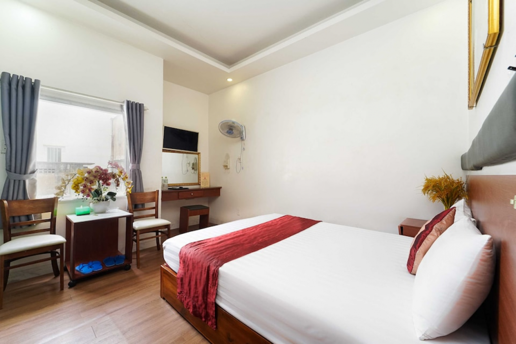 Collection O Eva Hotel District 8 Near Ben Thanh Market 8/39