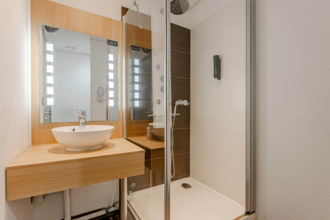 B&B HOTEL Cambrai 15/35
