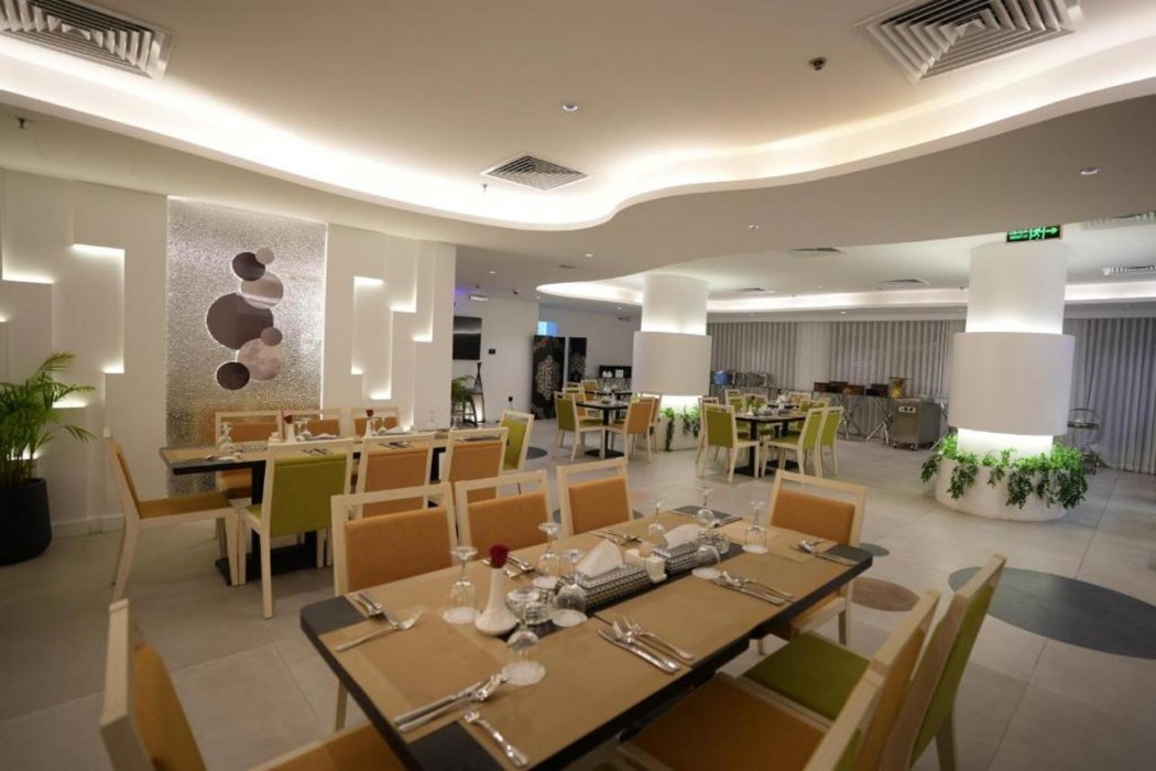 Casablanca Elite Hotel 35/36