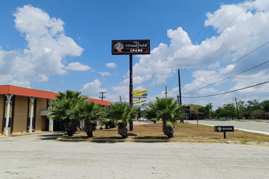 Woodfield Inn & Suites Hotel O, Yoakum TX 111 in YOAKUM - TX