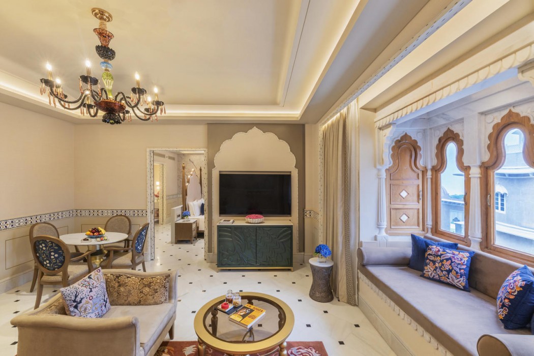 Taj Lalit Bagh 50/116