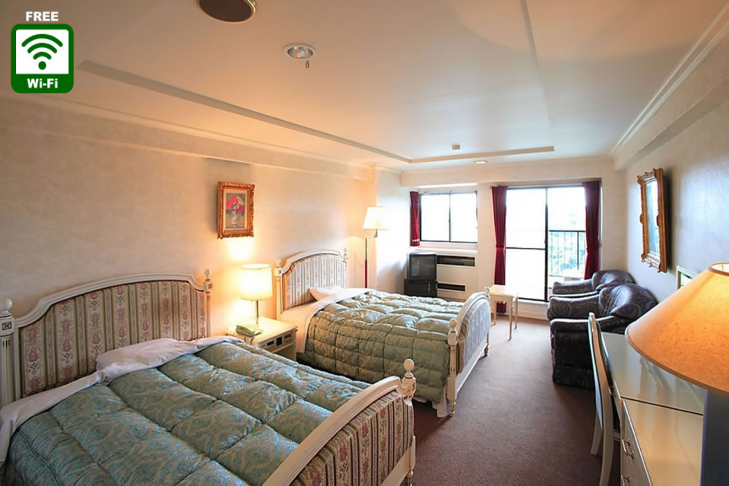 Hotel Green Hill Otaki 10/25