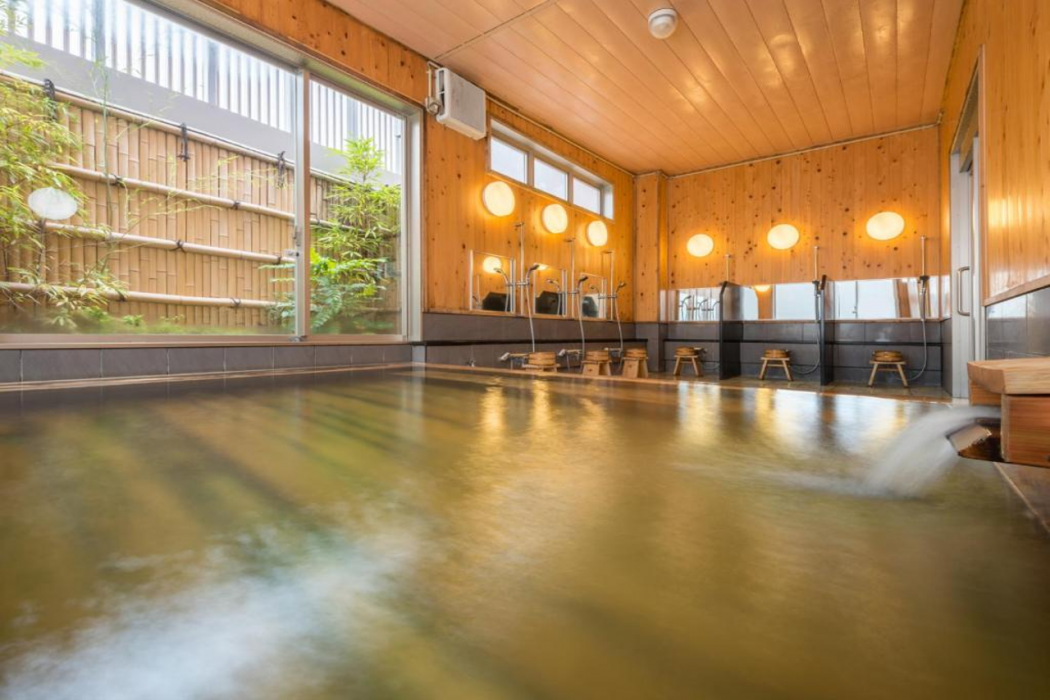 Iwaki Yumoto Onsen Hotel Palm Spring 11/25
