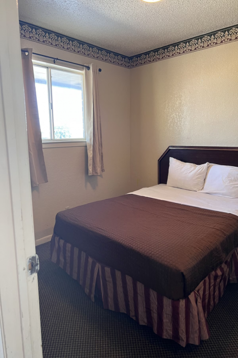 Hallmark Inn and Suites 7/22