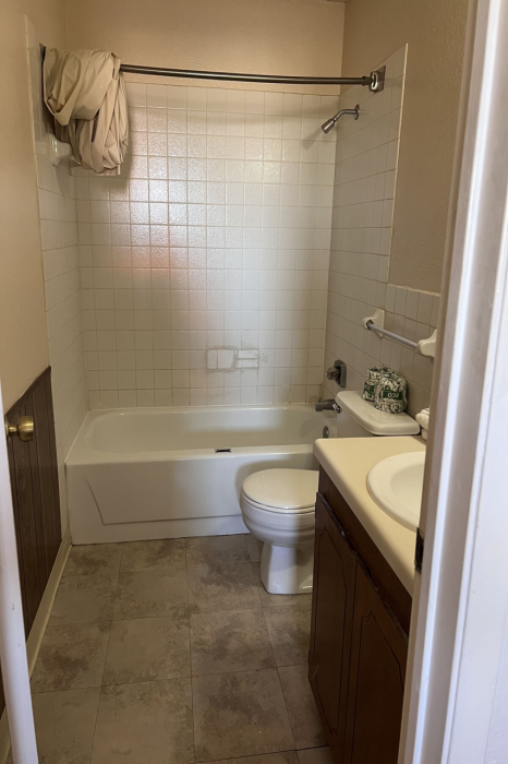 Hallmark Inn and Suites 5/22