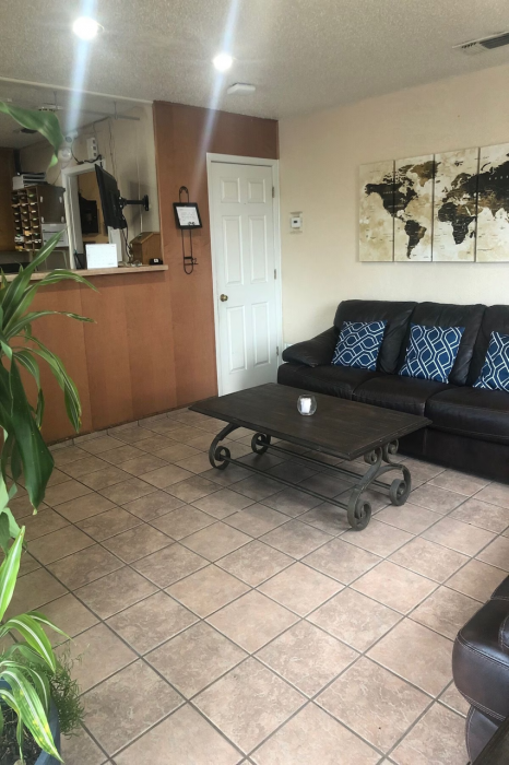 Hallmark Inn and Suites 4/22