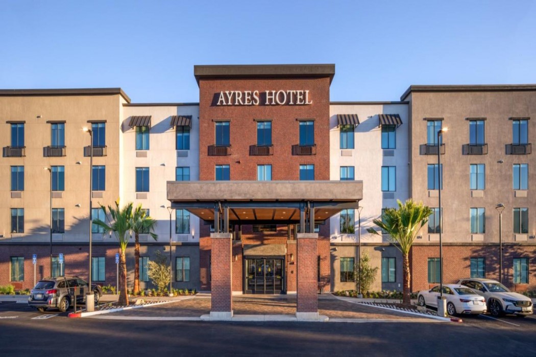 Ayres Hotel Rialto Fontana 1/47