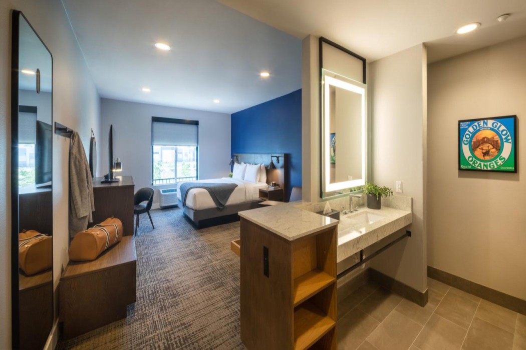 Ayres Hotel Rialto Fontana 12/47