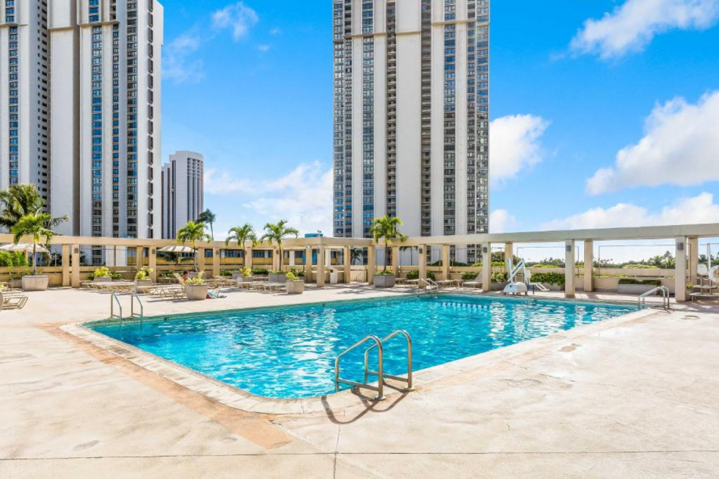 Castle at Ala Moana Hotel 36/59