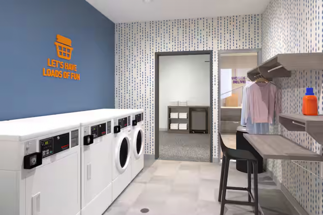 Home2 Suites by Hilton Muncie 8/27