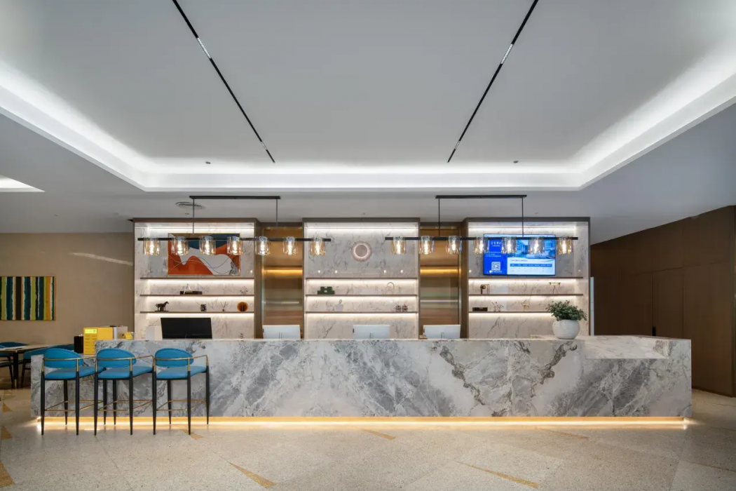 ECHIC HL (Dongshankou Subway Station Store, First Affiliated Hospital of Sun Yat sen University) 8/12