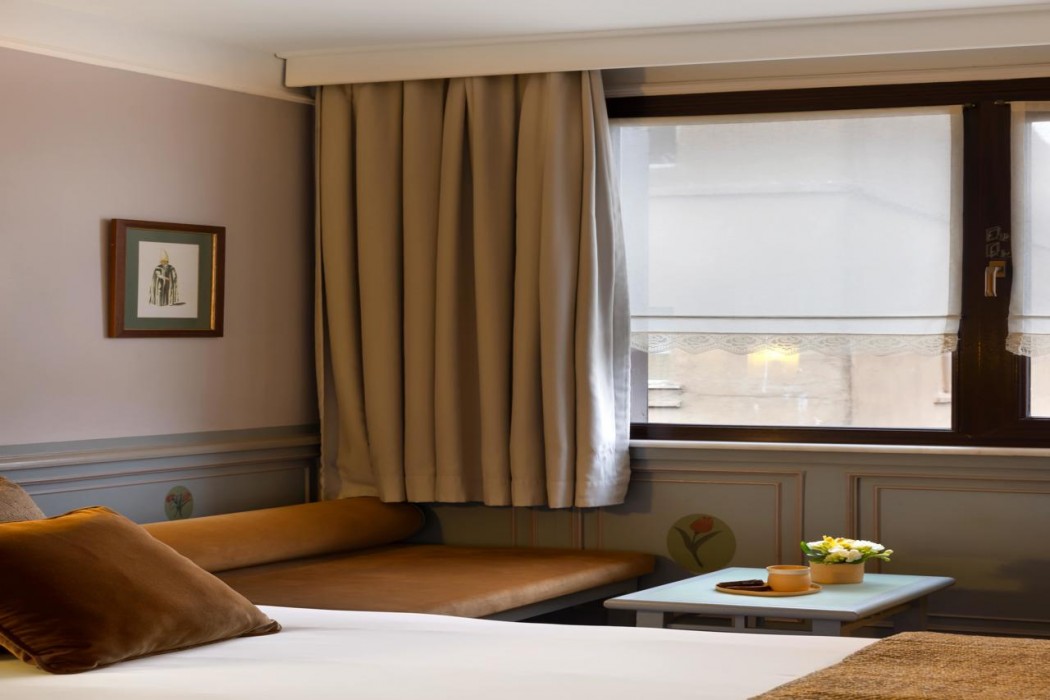 Armada Hotel Old City Hotel 37/75