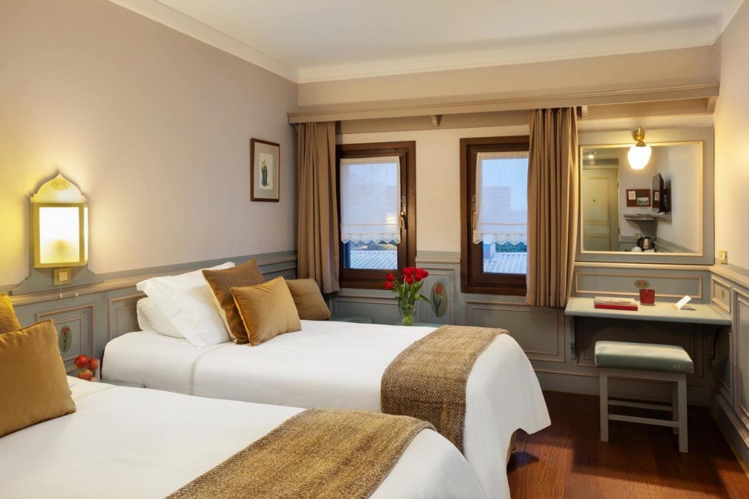Armada Hotel Old City Hotel 15/75