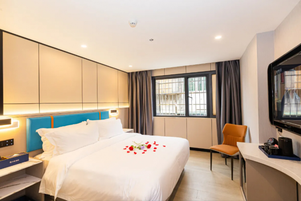 Chengjing Life Hotel (Beijing Happy Valley) 14/21