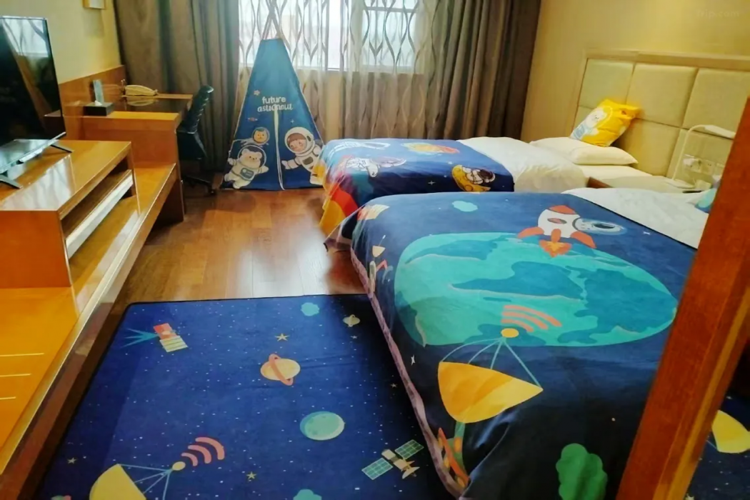 REZEN SELECT HOTEL(Shanghai Caoan Road Branch) 9/21