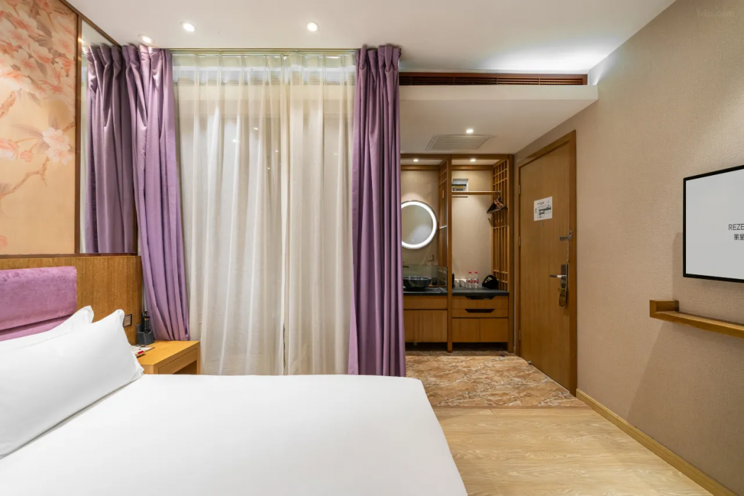 Rezen Murray Hotel (Shanghai Nanjing Road Pedestrian Street) 7/17