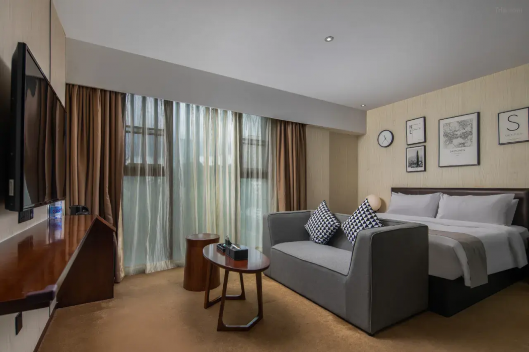 CNHOL RADIENT HOTEL(Shenzhen Bao'an Center Xixiang Branch) 6/15