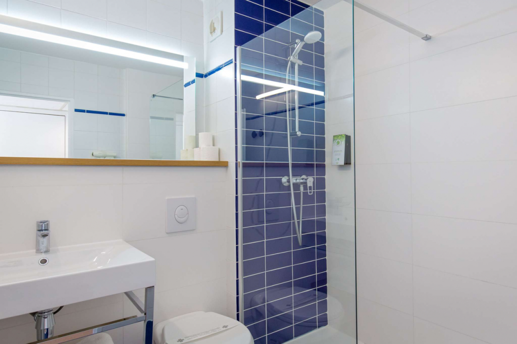 ibis Styles Aubagne Gemenos 11/18