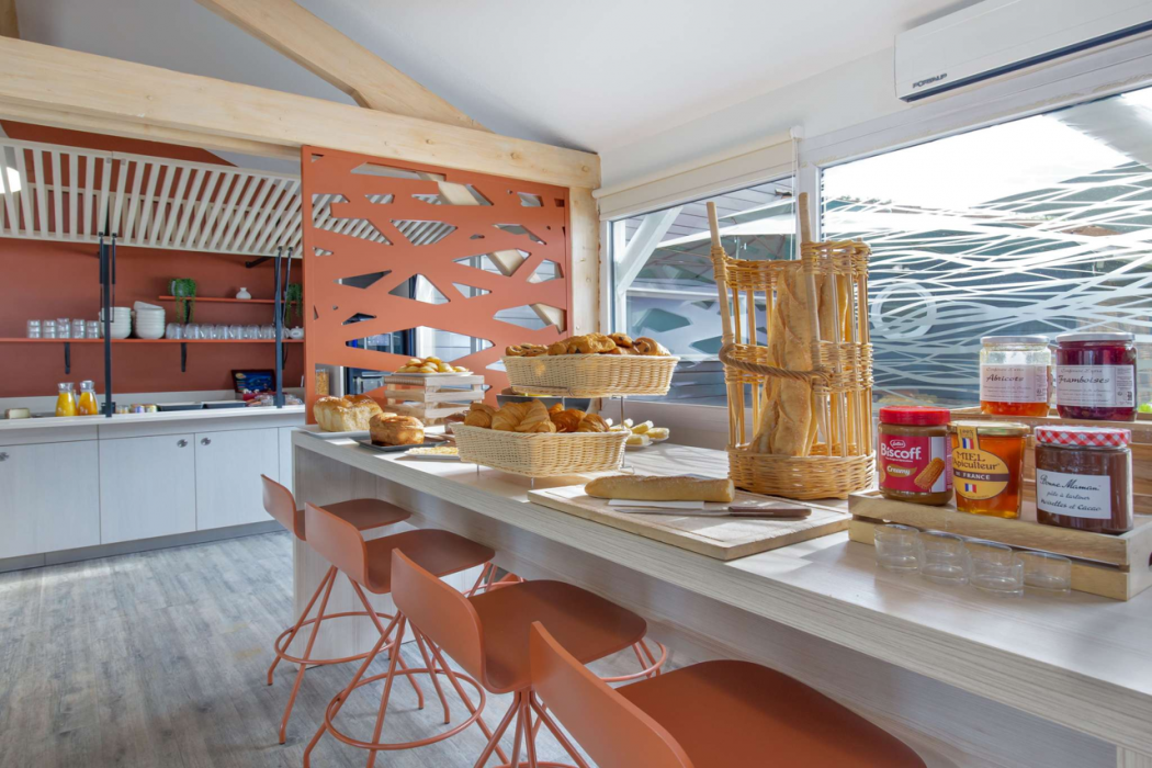 ibis Styles Aubagne Gemenos 12/18