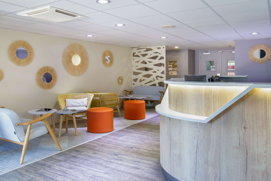 ibis Styles Aubagne Gemenos 1/18