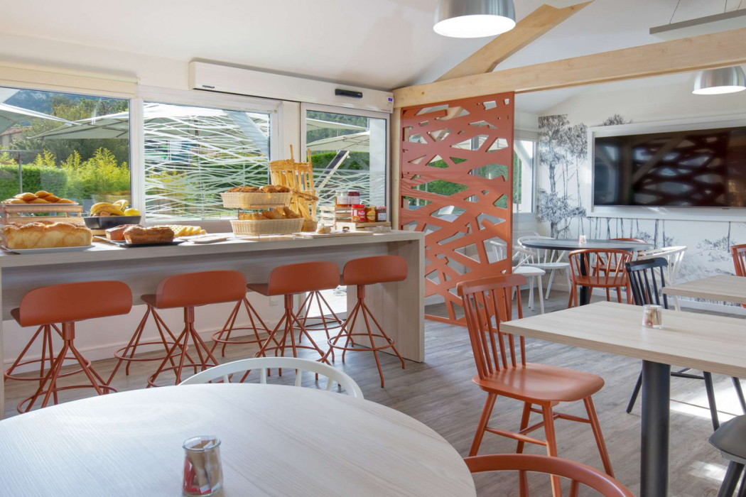 ibis Styles Aubagne Gemenos 17/18