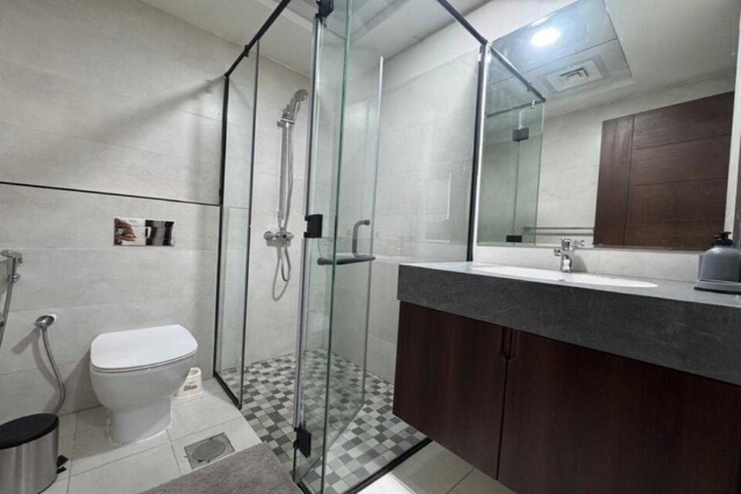 Room at Stylish Downtown Deluxe 1-bedroom Fully Furnished Apartment, ABU DHABI