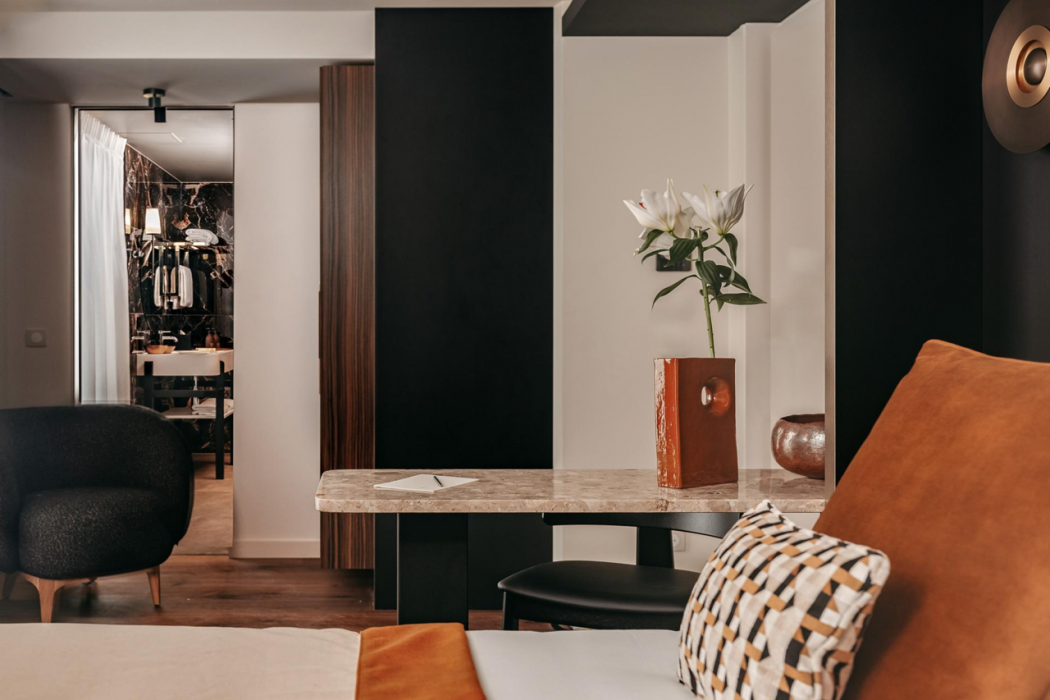 Hotel Barnett 17/75