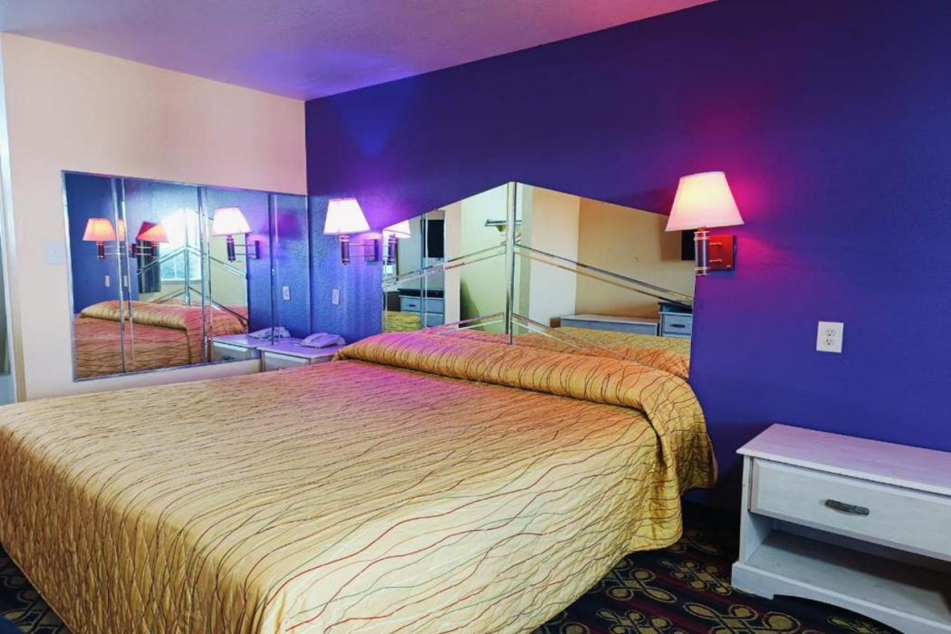 Heights Inn by Townhouse Harker Heights/Killeen 7/39