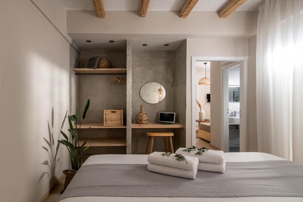 Adonis Apartments 104/114