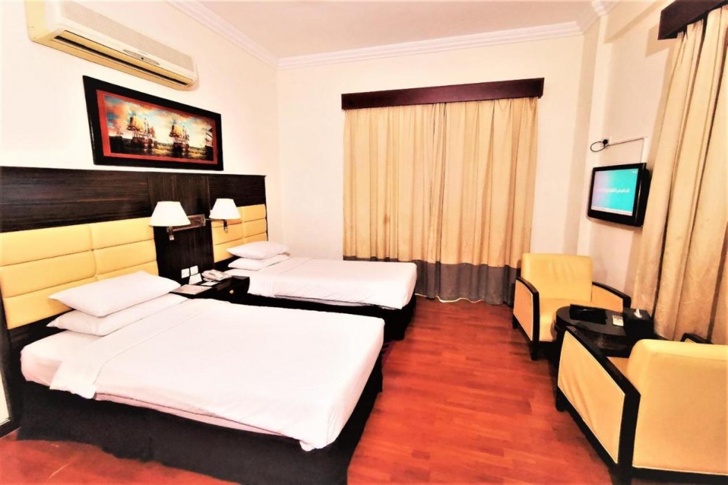 Tanha Park Hotel 13/52
