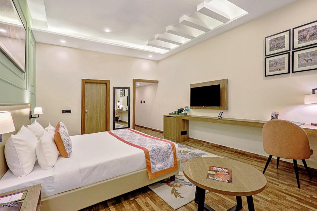 Sterling Bagh Ranthambore 10/40