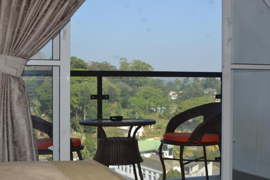 Lavendish Hills Kandy 13/15
