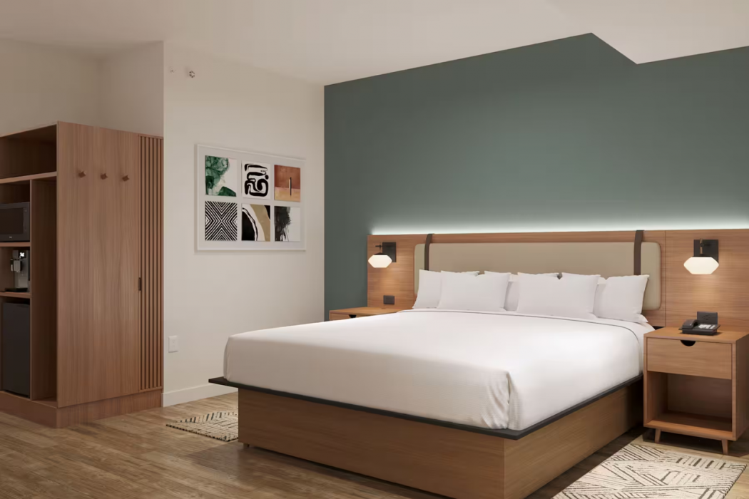La Quinta Inn & Suites by Wyndham Tracy 6/53