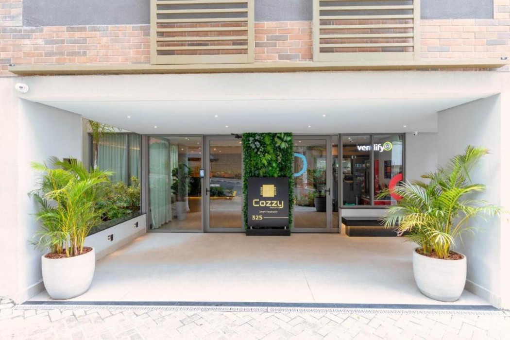 Cozzy Premium Paulista Hotel 1/70