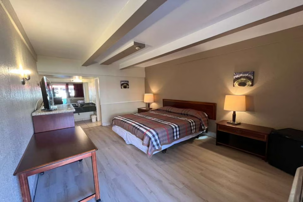 Saratoga Motel By Capital O Chicago Midway IL US 12 16/63