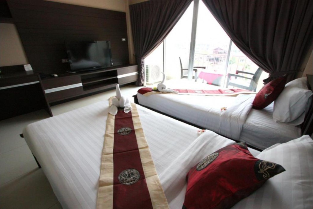 Valhalla Hotel Pattaya 19/75
