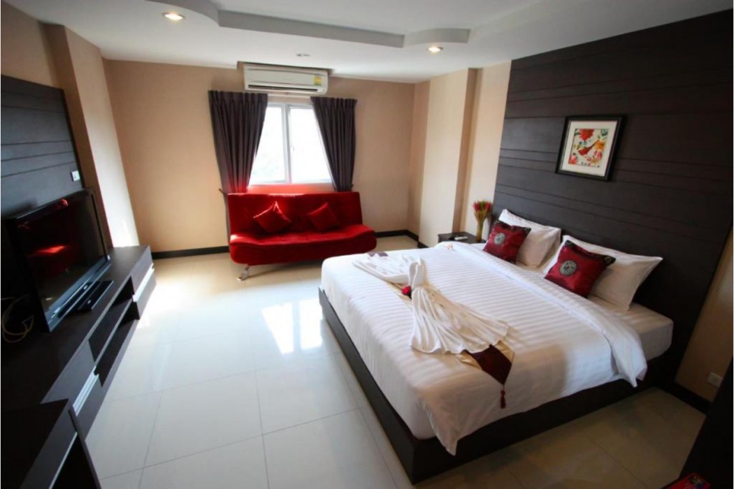 Valhalla Hotel Pattaya 17/75