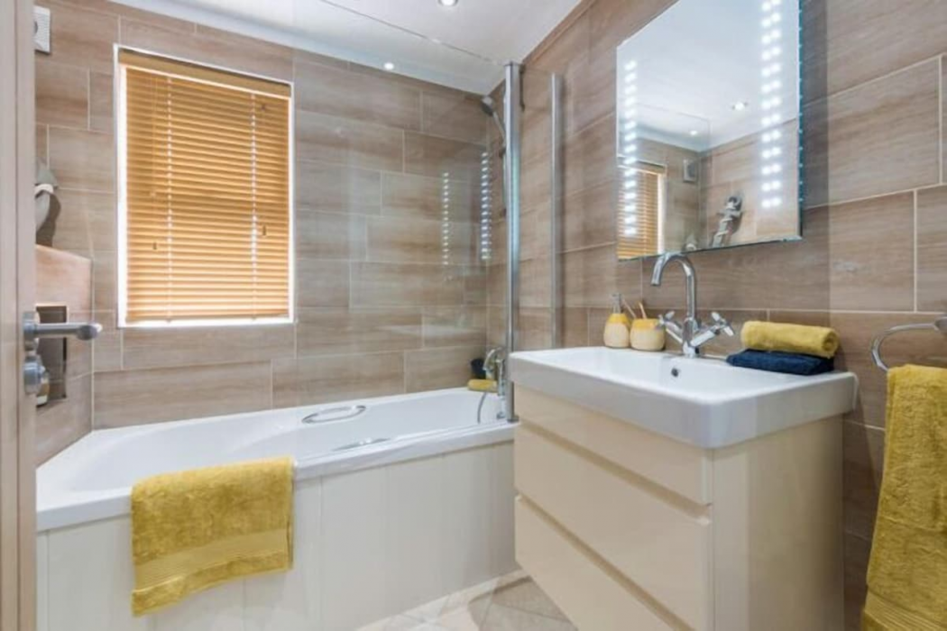 Sure Studio by Best Western Brackenborough Lakes & Resort 19/35