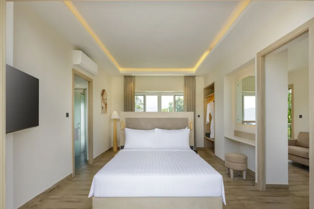 Himalayan Hideaway Resort Pokhara, The Centara Collection 11/62