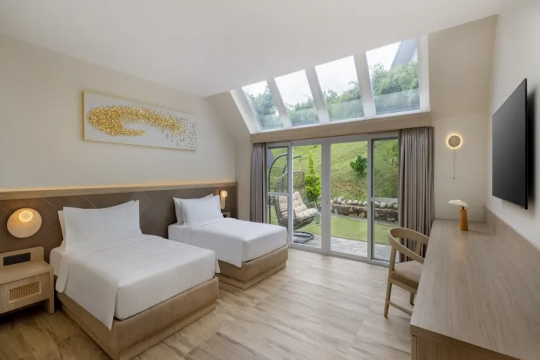Himalayan Hideaway Resort Pokhara, The Centara Collection 17/62