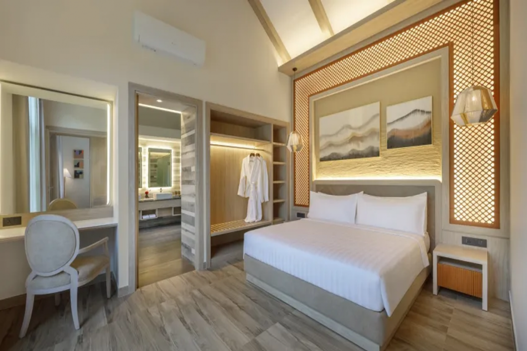 Himalayan Hideaway Resort Pokhara, The Centara Collection 13/62